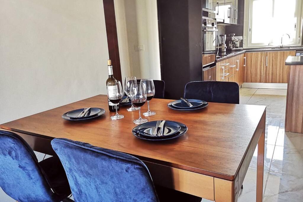 Black Sun. Modern Penthouse In Torrevieja Bagian luar foto