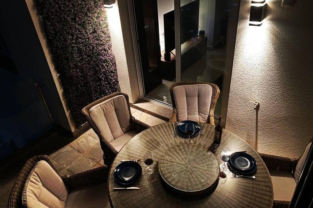 Black Sun. Modern Penthouse In Torrevieja Bagian luar foto